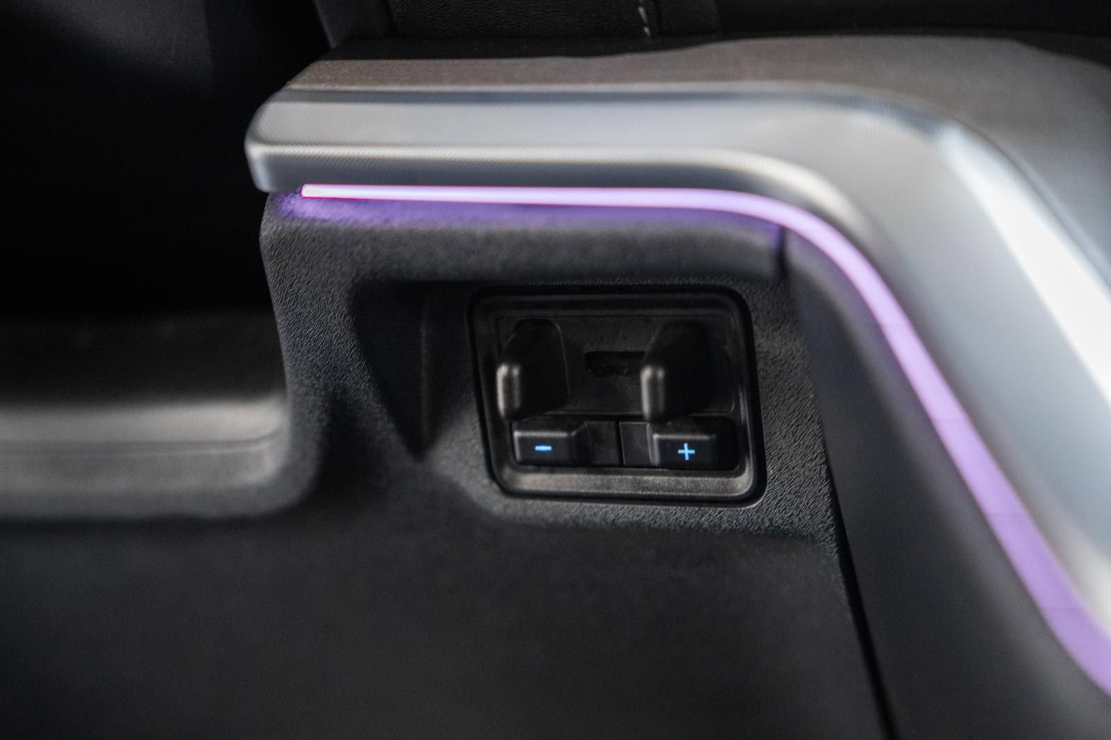 Used 2025 Ford Expedition Max Platinum image 35