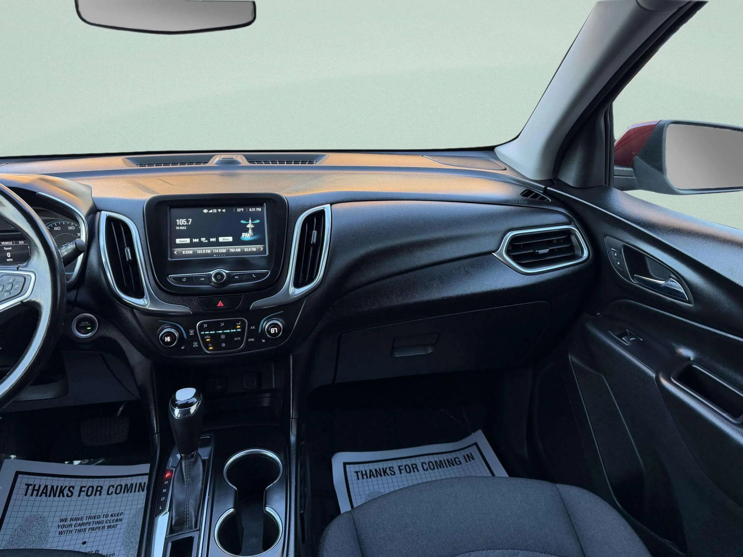 Used 2018 Chevrolet Equinox LT image 23