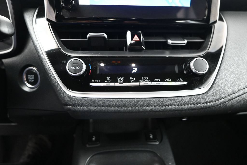 Used 2023 Toyota Corolla XSE FWD image 17