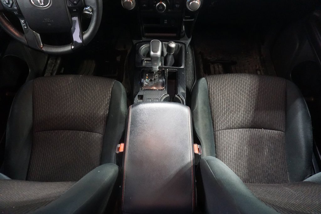 Used 2019 Toyota 4Runner TRD Off-Road image 27