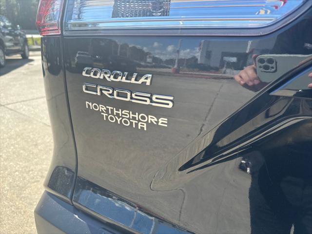 Certified 2025 Toyota Corolla Cross LE image 5