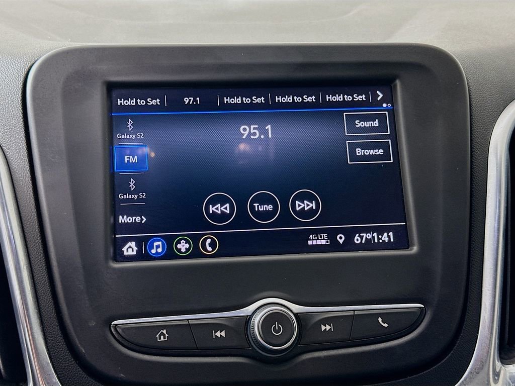 Used 2021 Chevrolet Equinox LT w/ Driver Convenience Package image 14