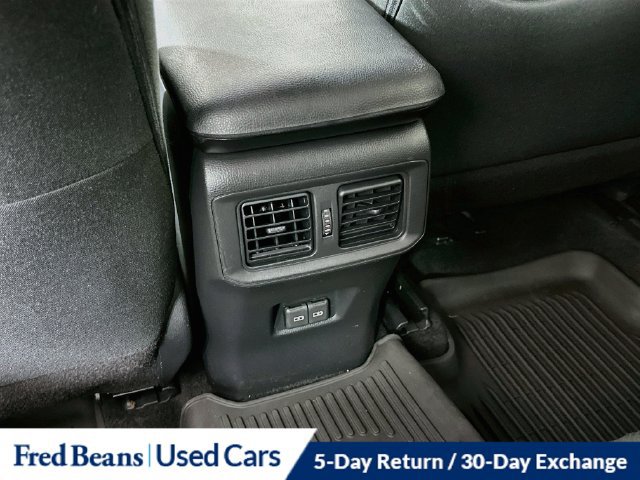 Used 2022 Toyota RAV4 XLE AWD/4WD image 30