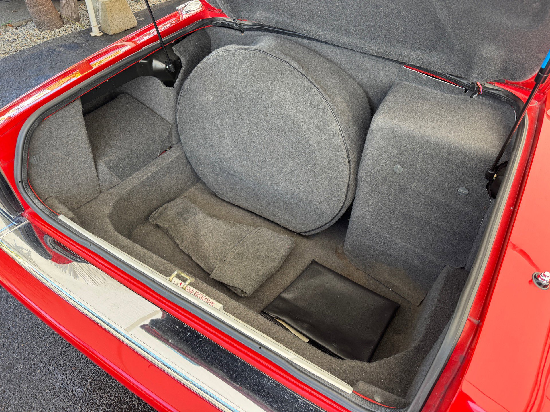 Used 1996 Jaguar XJS 4.0 Convertible image 34