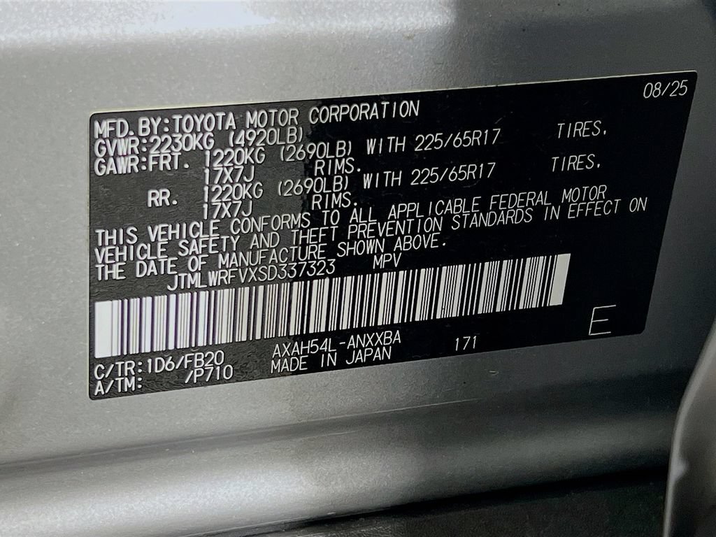 Used 2025 Toyota RAV4 LE AWD/4WD image 30