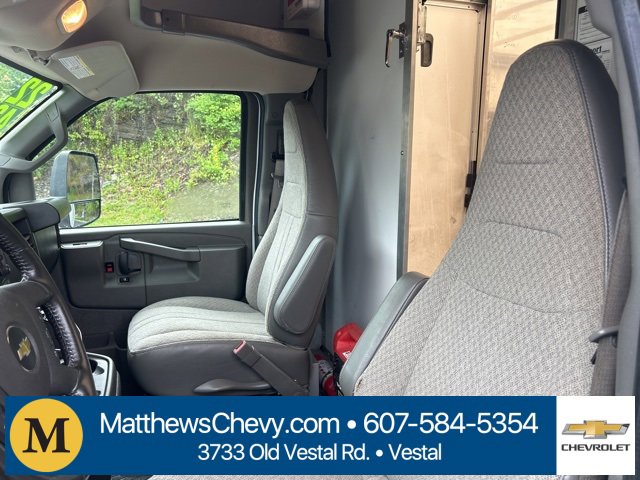 Used 2022 Chevrolet Express 3500 Work Van w/ Power Convenience Package image 19