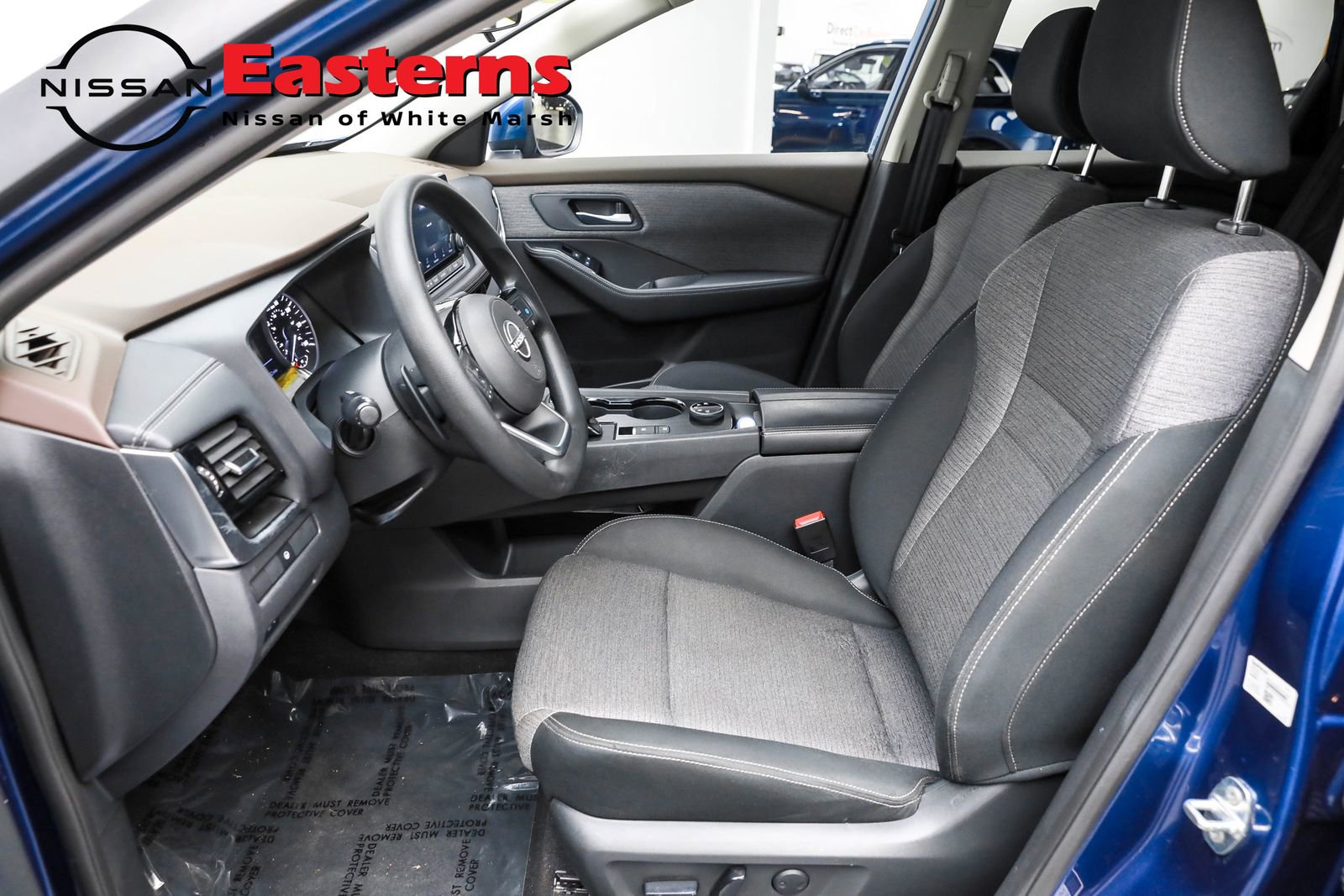 Used 2022 Nissan Rogue SV image 52