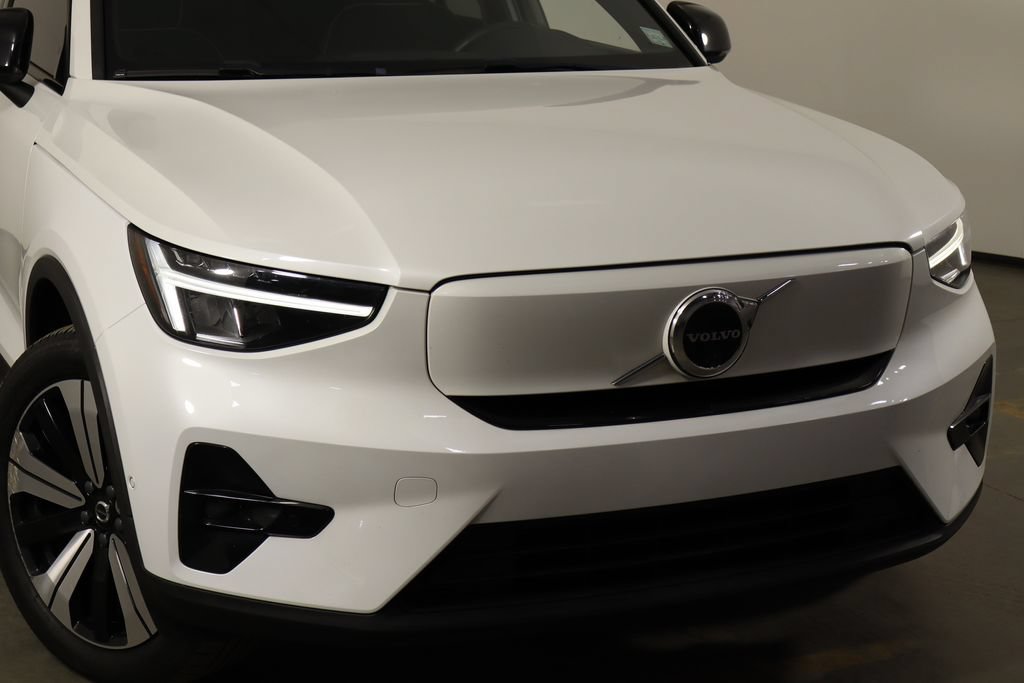 Used 2023 Volvo C40 P8 Recharge Plus AWD/4WD image 46