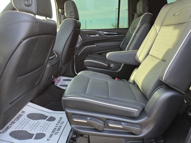 Used 2023 Cadillac Escalade ESV Sport w/ Touring Package AWD/4WD image 56