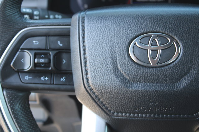 Used 2024 Toyota Tacoma TRD Off-Road AWD/4WD image 21