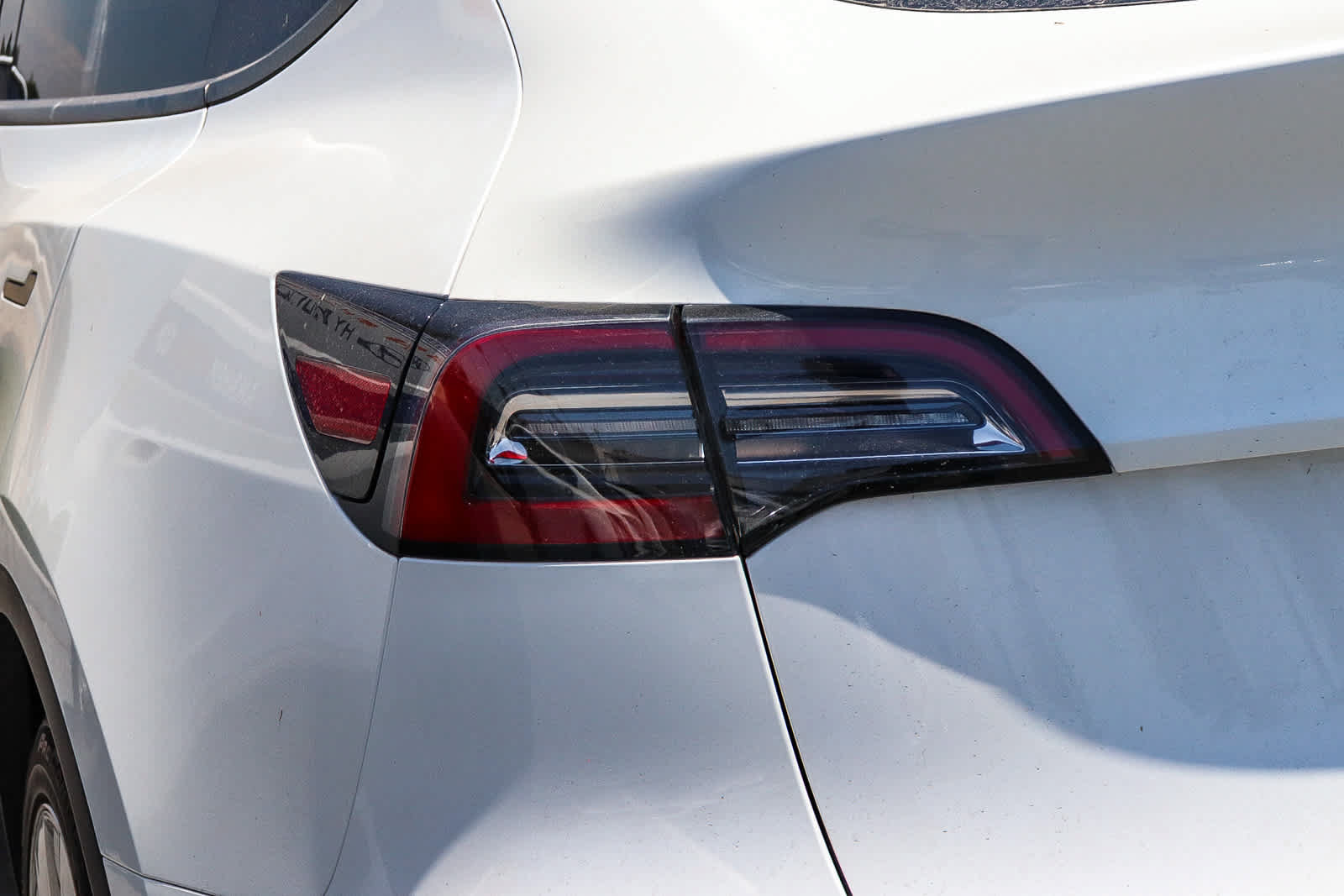 Used 2021 Tesla Model Y Long Range AWD/4WD image 8