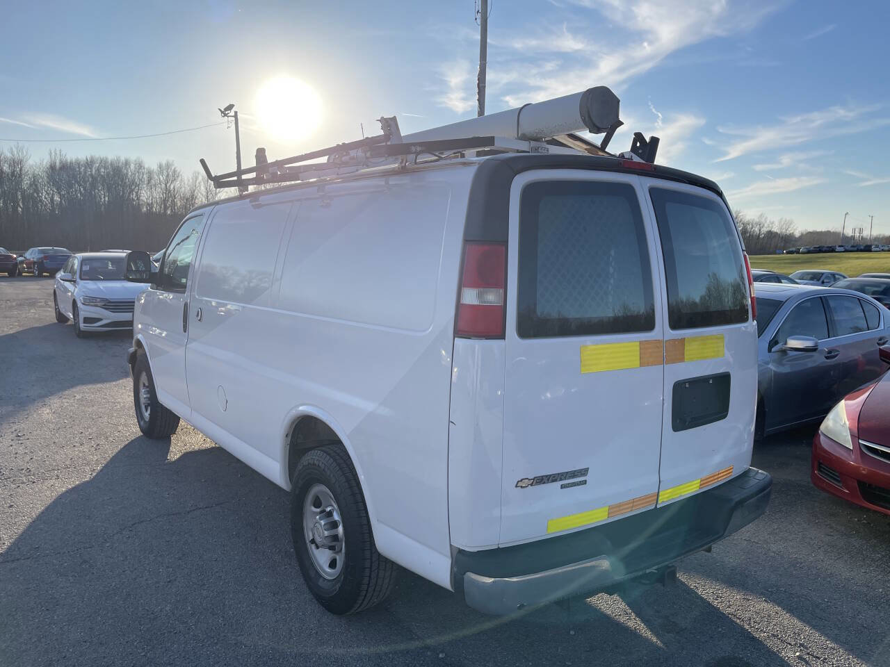 Used 2014 Chevrolet Express 2500 image 5