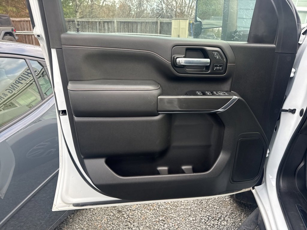 Used 2022 GMC Sierra 2500 AT4 w/ Gooseneck/5TH Wheel Package image 14