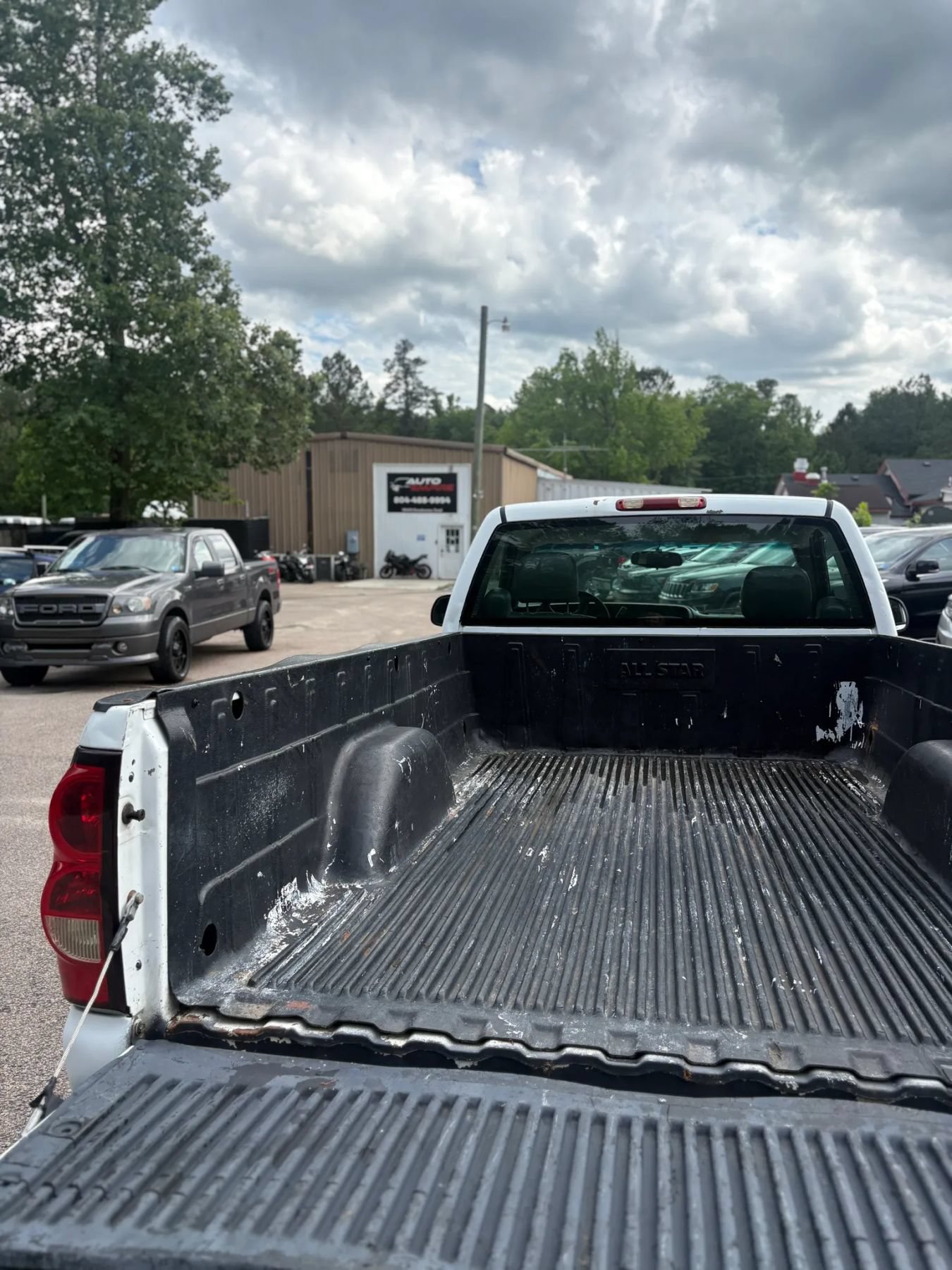 Used 2003 Chevrolet Silverado 1500 W/T RWD image 7