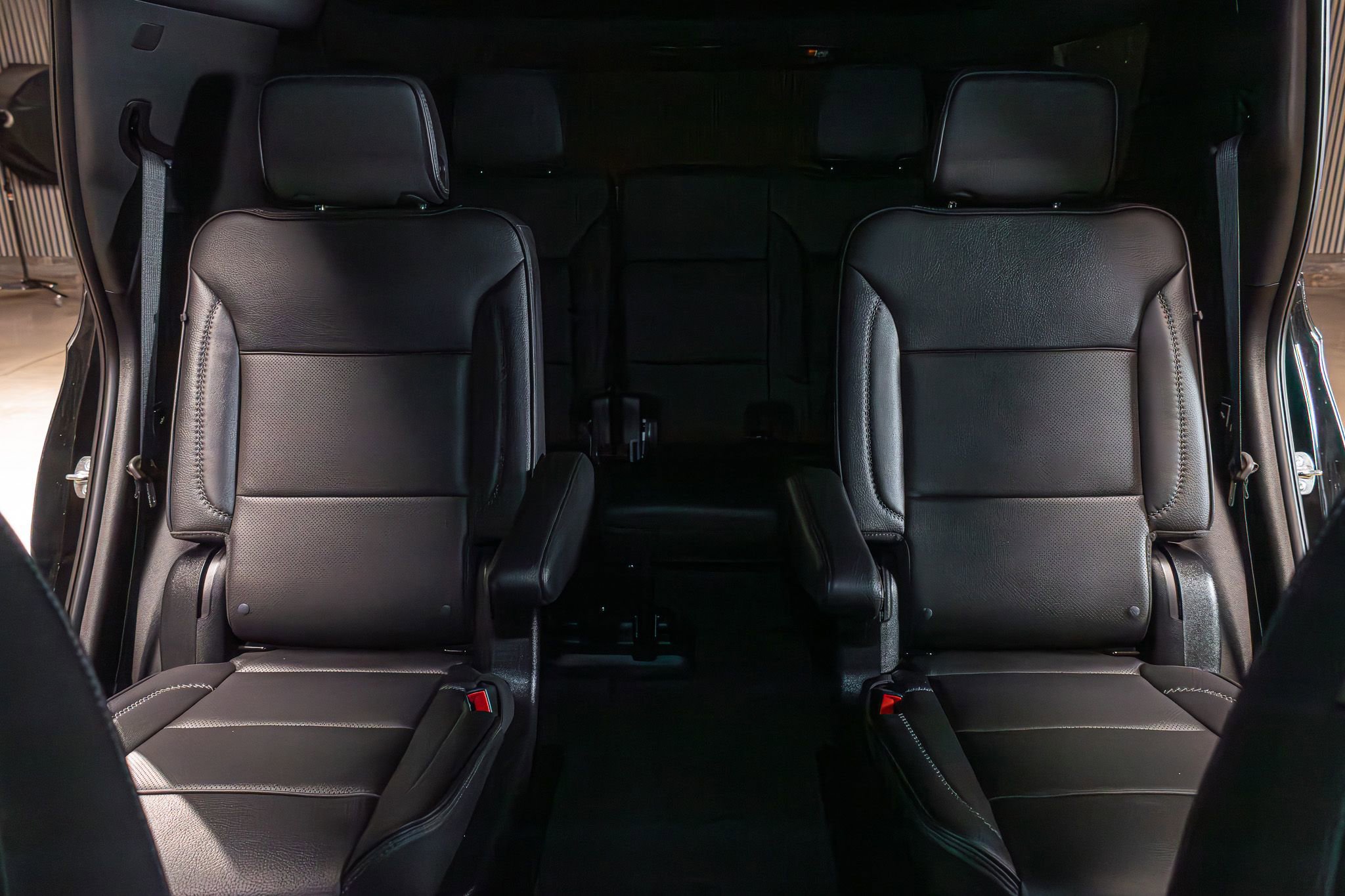 Used 2025 GMC Yukon Denali w/ Denali Reserve Package image 27