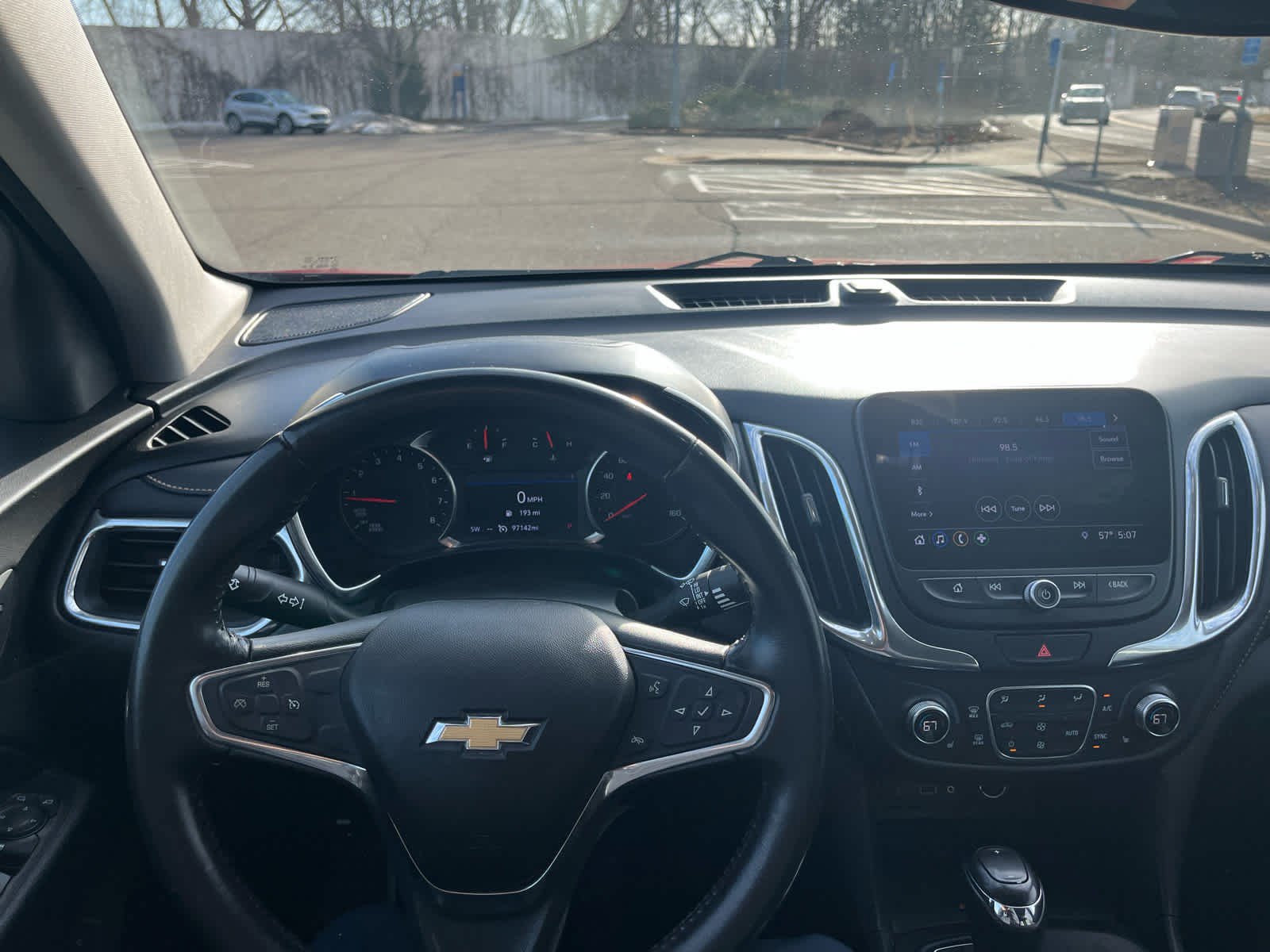 Used 2019 Chevrolet Equinox Premier image 13