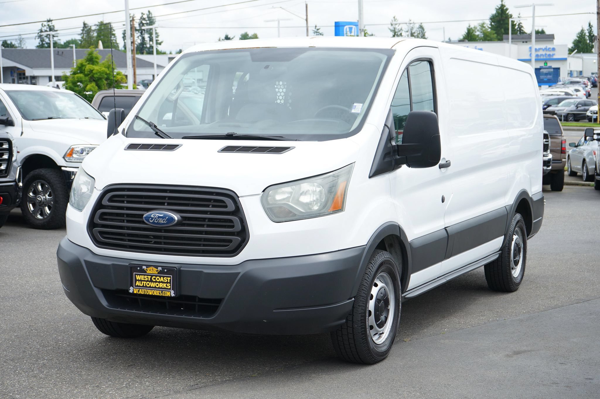 Used 2015 Ford Transit 150 130 Low Roof RWD image 1