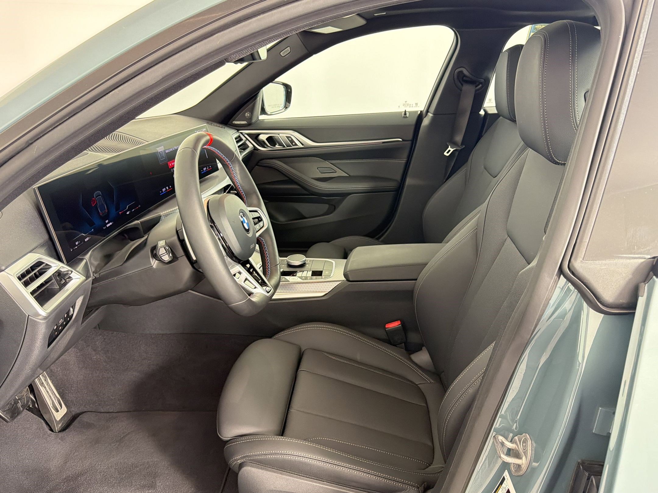 Certified 2026 BMW 440i xDrive w/ Premium Package image 5