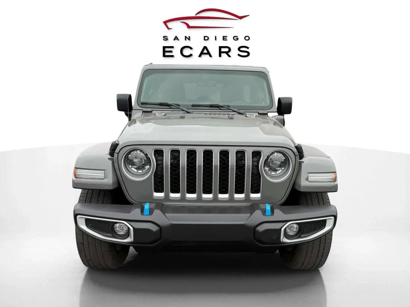 Used 2023 Jeep Wrangler Unlimited Sahara image 2