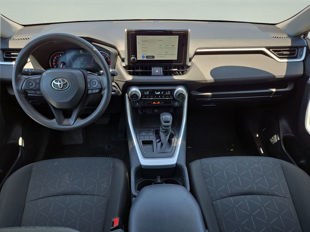 Used 2023 Toyota RAV4 XLE FWD image 9