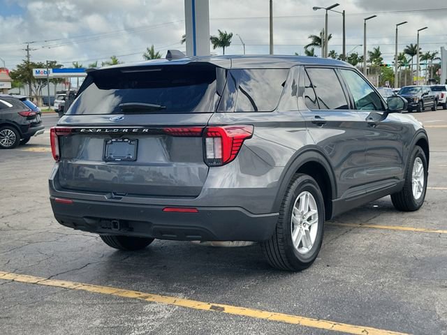 Used 2026 Ford Explorer Active RWD image 4