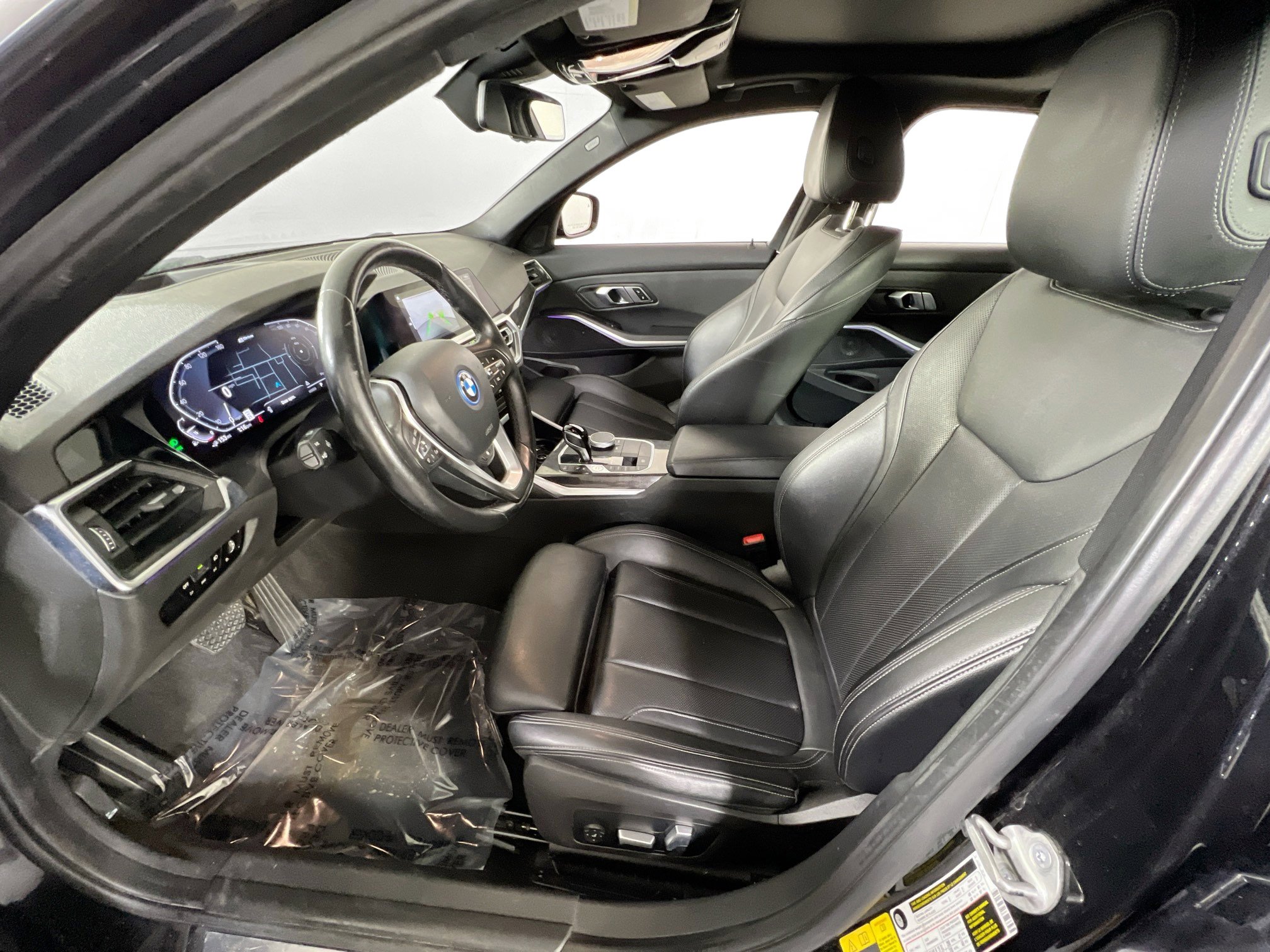 Used 2022 BMW 330e xDrive w/ Premium Package image 21