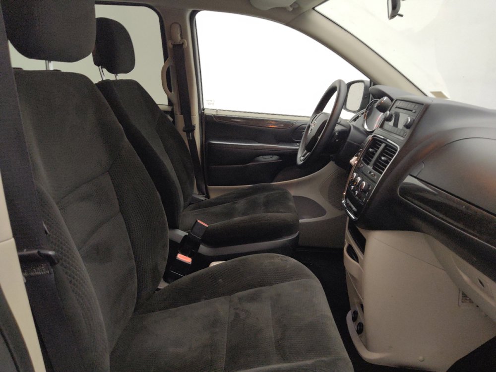 Used 2016 Dodge Grand Caravan SE w/ Quick Order Package 29E SE FWD image 21