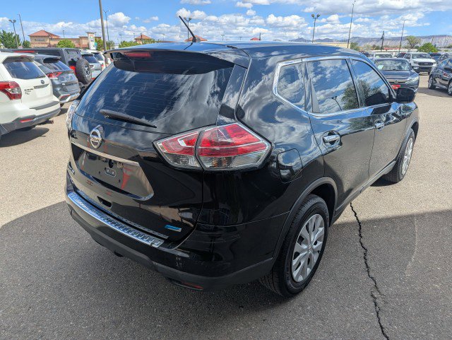 Used 2014 Nissan Rogue S image 5