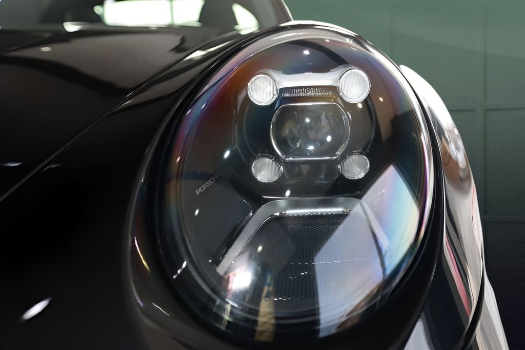 Used 2021 Porsche 911 Targa 4S image 19