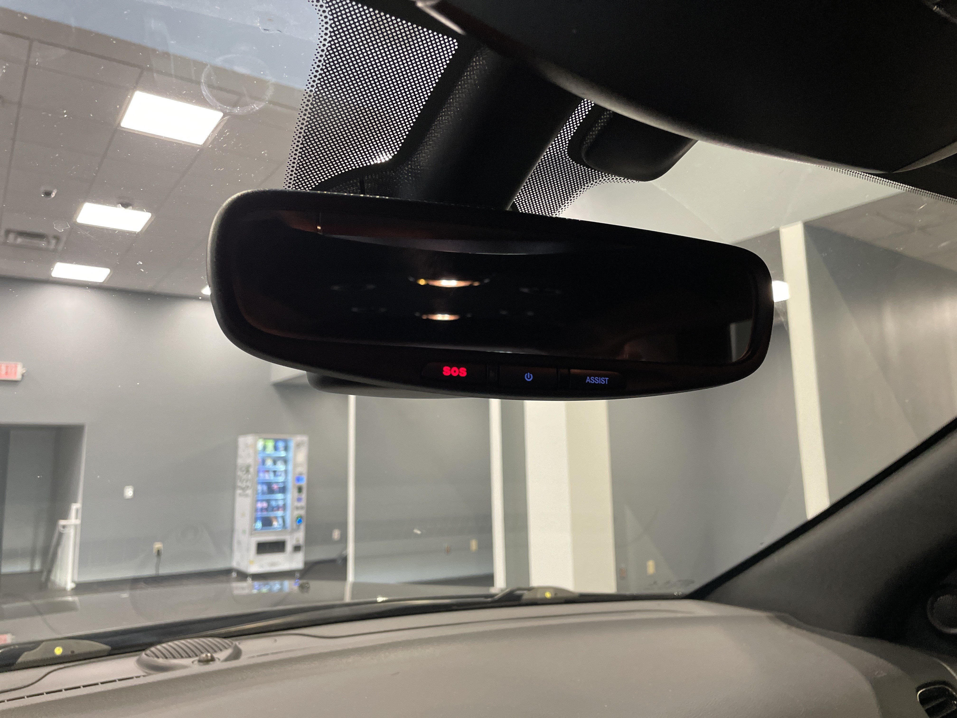 Used 2020 Dodge Durango R/T w/ Blacktop Package RWD image 33