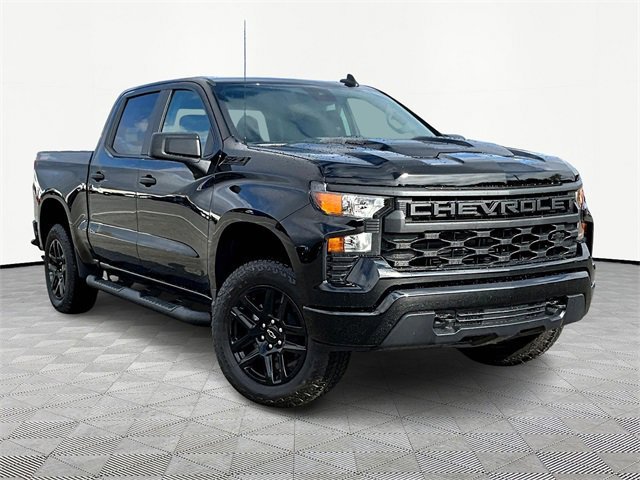 New 2026 Chevrolet Silverado 1500 Custom Trail Boss w/ Turbomax Blackout Package
