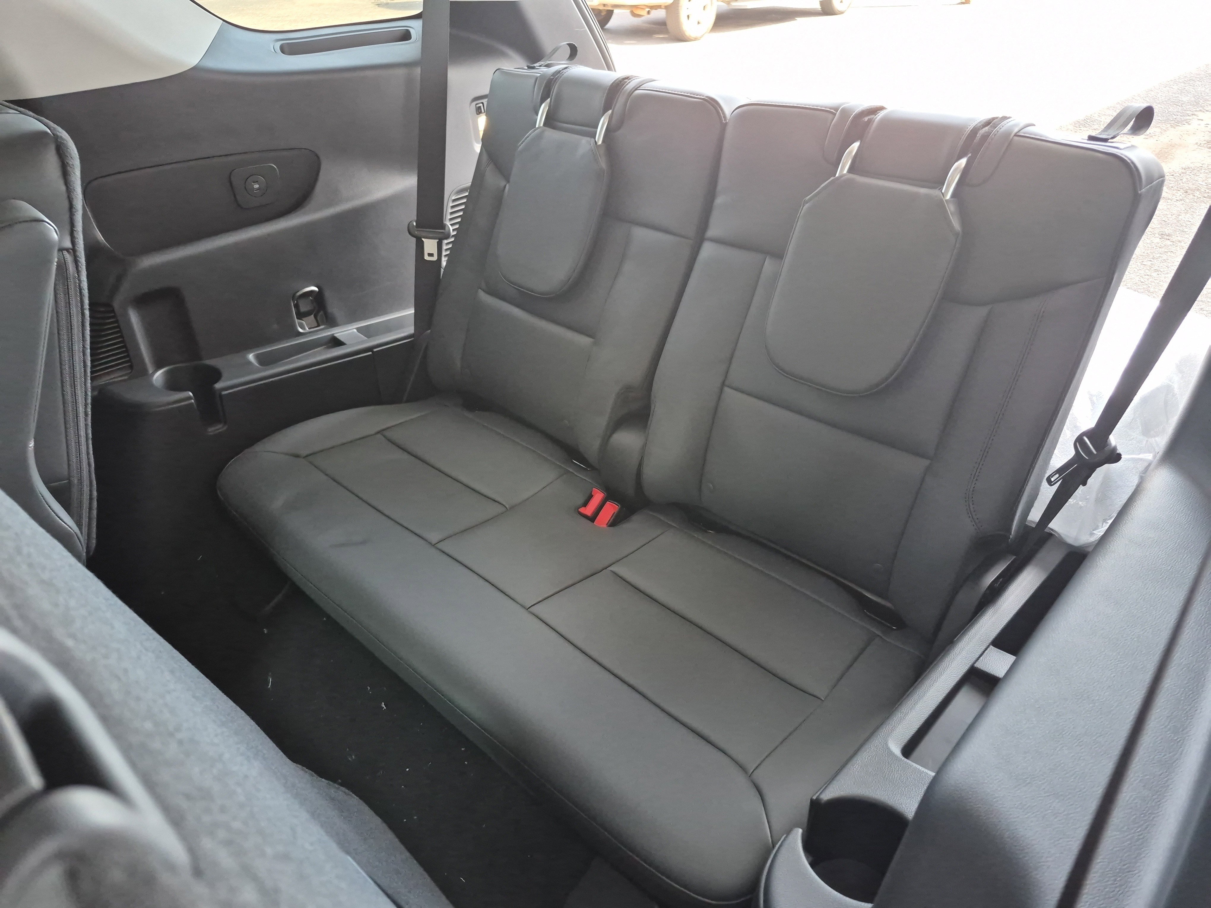 New 2026 Ford Explorer Active w/ Active Comfort Package image 15