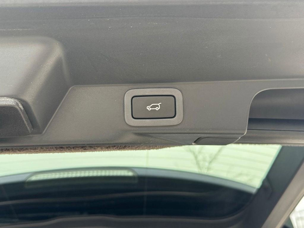 Used 2014 Land Rover Range Rover Sport HSE image 6