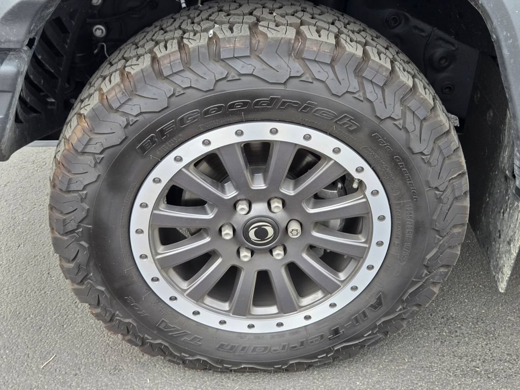 Used 2025 INEOS Grenadier AWD/4WD image 9