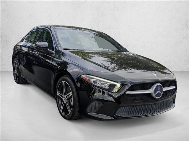 Used 2022 Mercedes-Benz A 220 image 3