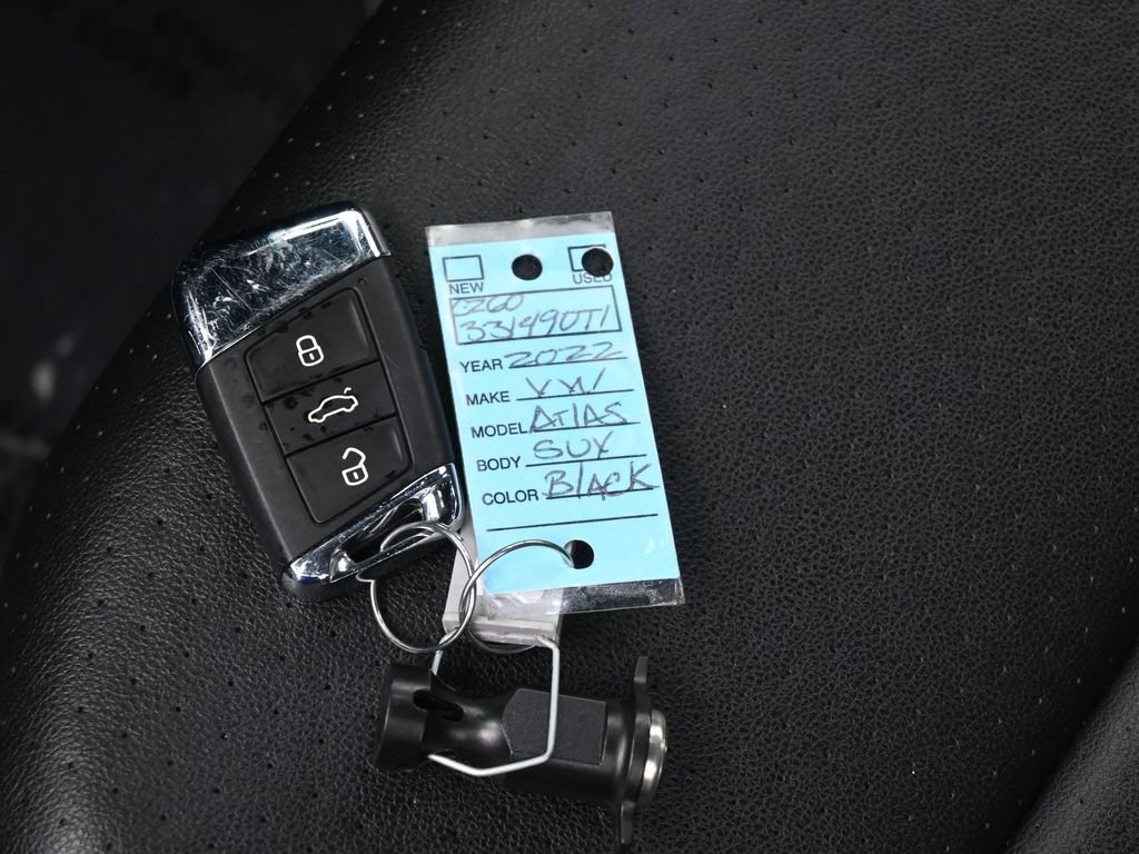 Used 2022 Volkswagen Atlas SE image 19