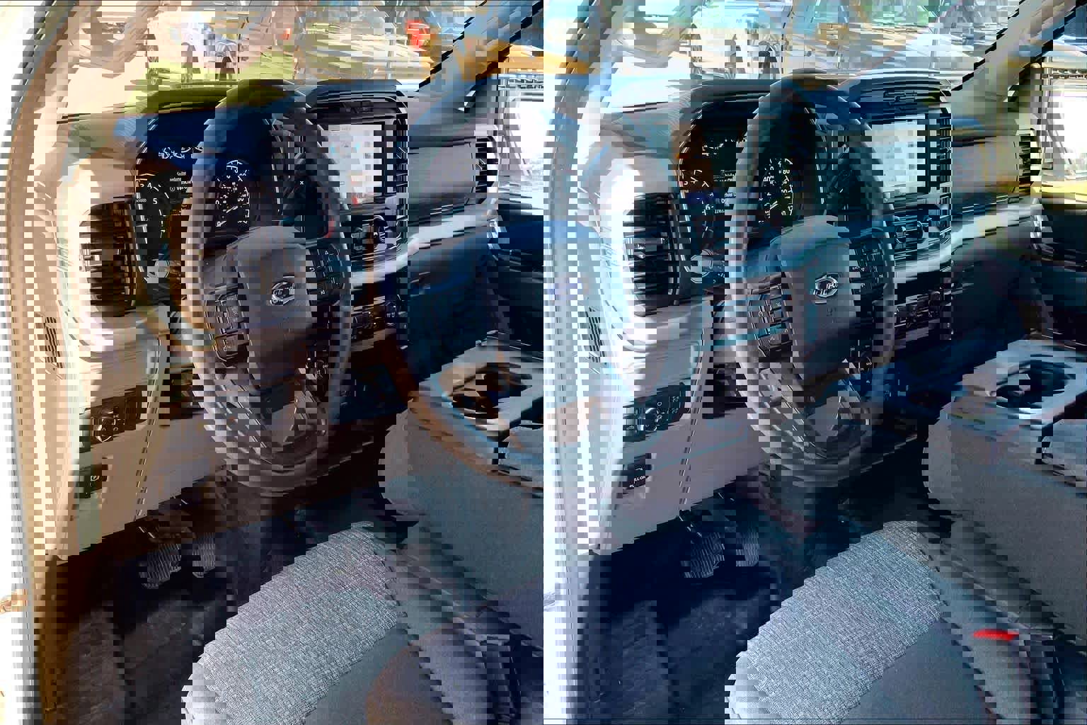 Used 2023 Ford F150 XLT image 18