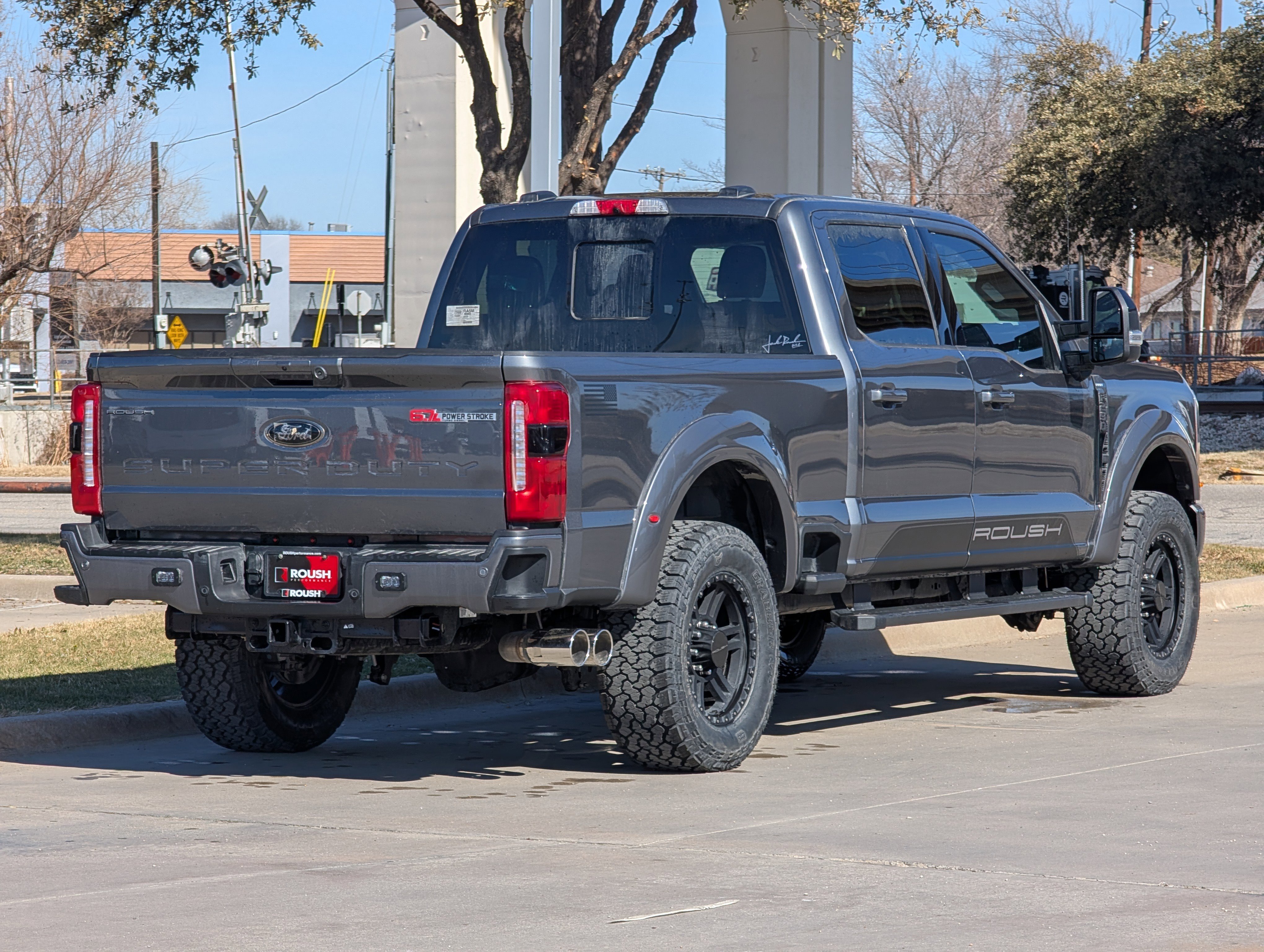 New 2026 Ford F250 Lariat w/ Black Appearance Package image 4