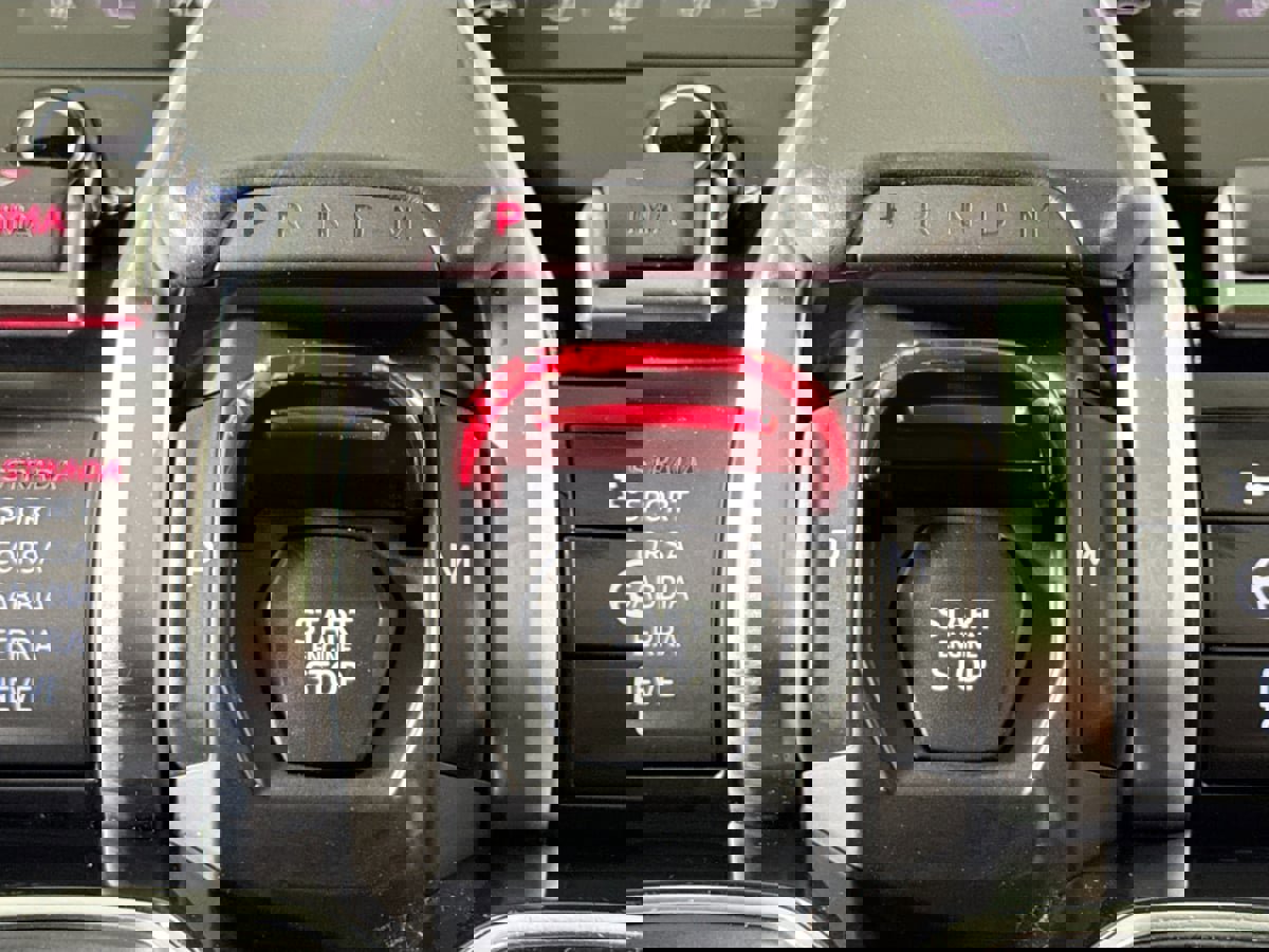 Used 2020 Lamborghini Urus image 17