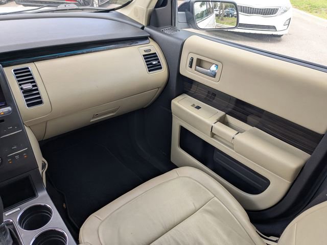 Used 2013 Ford Flex SEL image 20