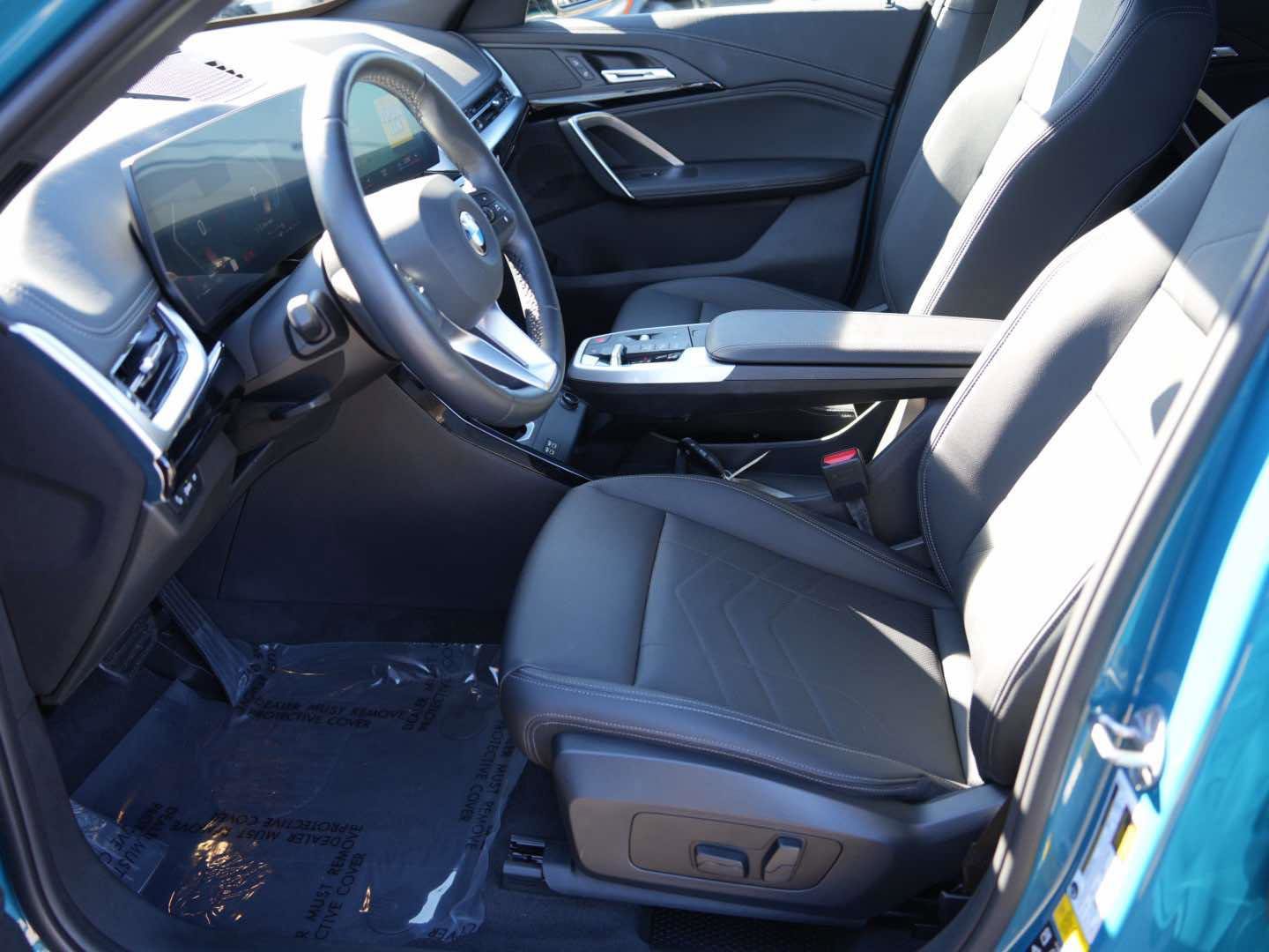 Used 2023 BMW X1 xDrive28i w/ Convenience Package AWD/4WD image 11