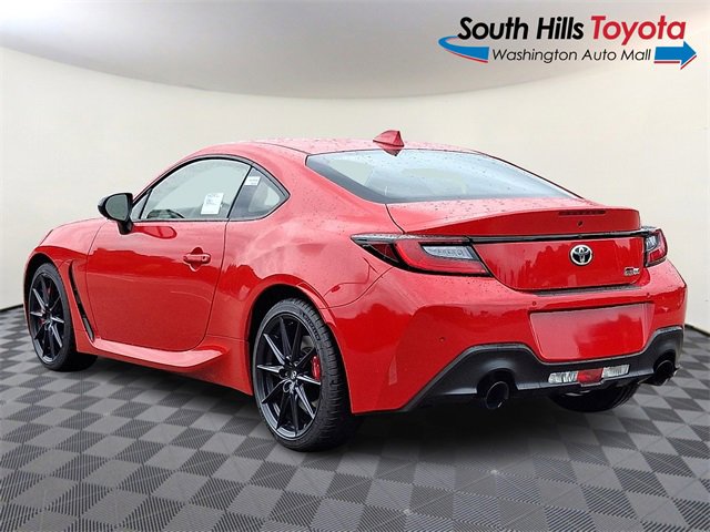 New 2025 Toyota GR86 image 4