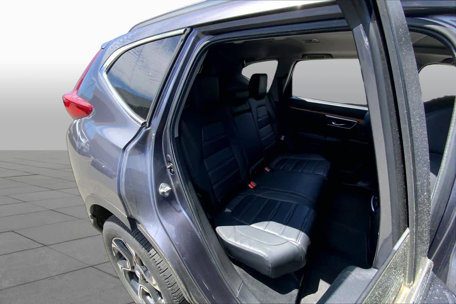 Used 2018 Honda CR-V Touring image 20