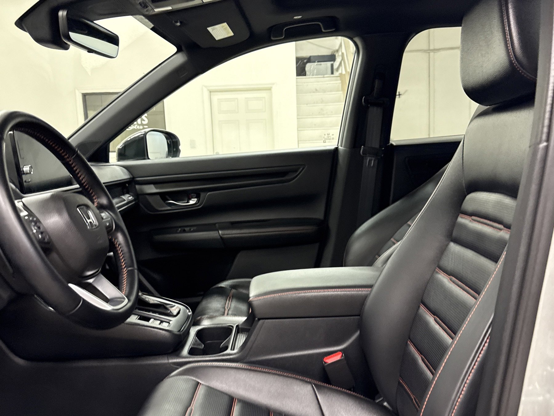 Used 2025 Honda CR-V Sport-L image 4