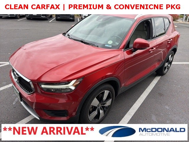 Used 2020 Volvo XC40 T5 Momentum w/ Protection Package