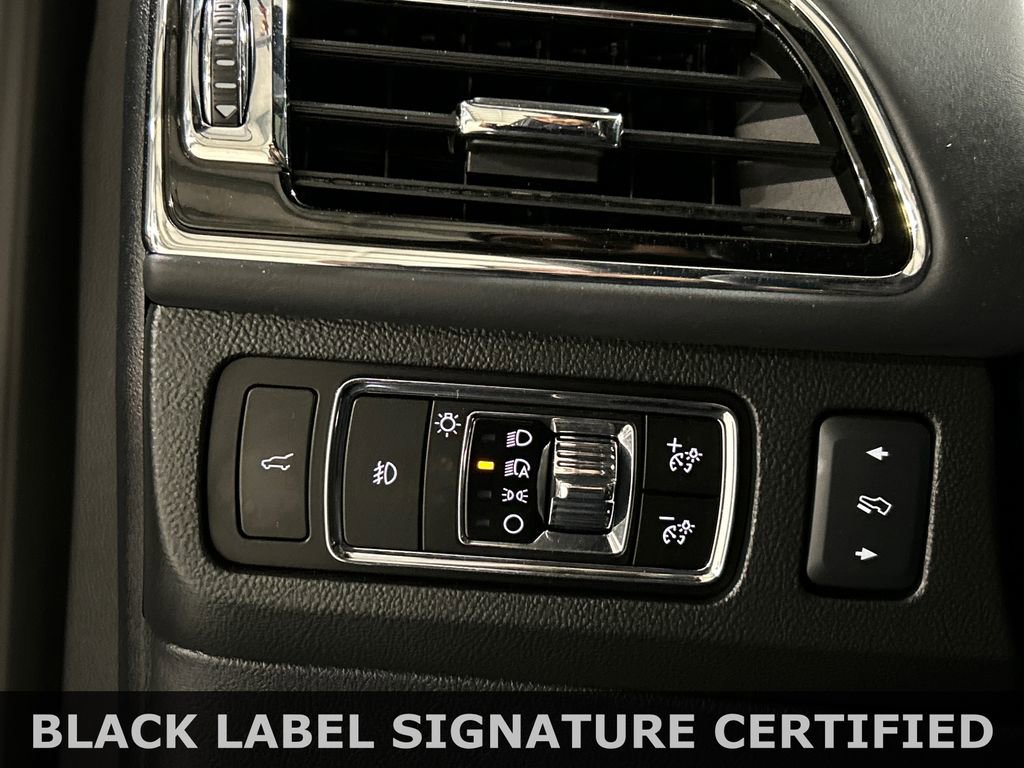 Used 2024 Lincoln Navigator L Black Label image 19