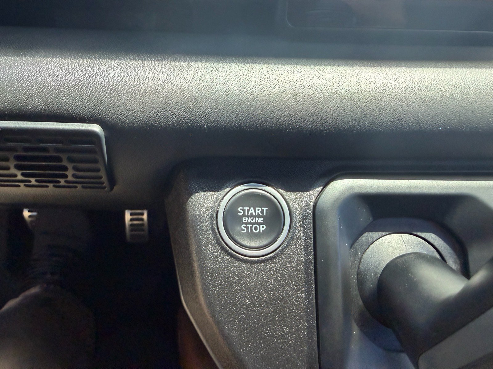 Used 2021 Land Rover Defender 110 X AWD/4WD image 28