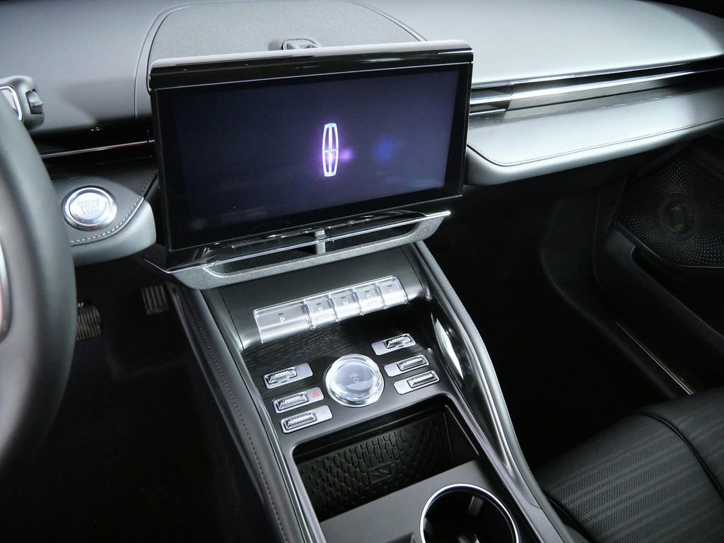 New 2026 Lincoln Nautilus Reserve image 20