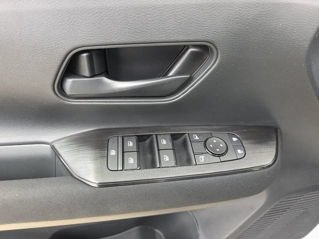 Used 2026 Nissan Kicks S FWD image 27