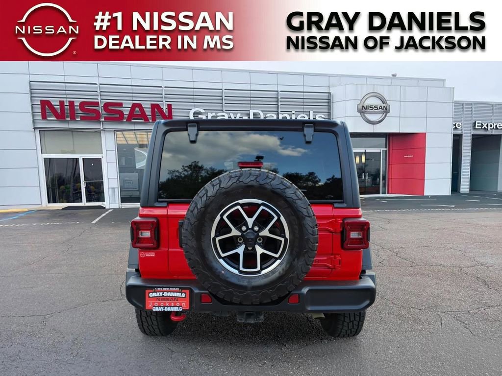 Used 2024 Jeep Wrangler Unlimited Rubicon image 6